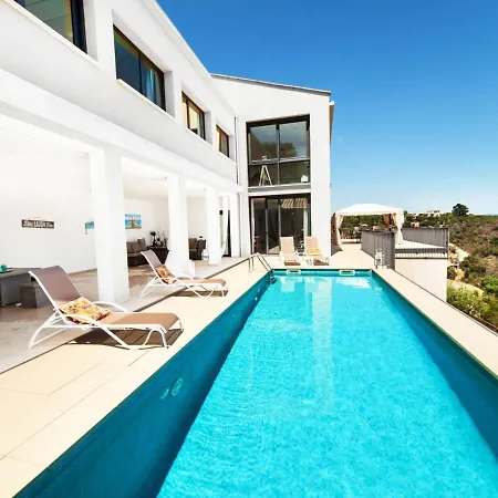 Holiday Suites Mas Nou Дом отдыха *
